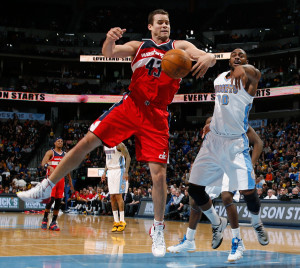 Kris Humphries 11.3 rebounds per 36 minutes leadsd teh Wizards and is 17th -best in the NBA among players with at least 1,000 minutes of playing time. (AP Photo/David Zalubowski)