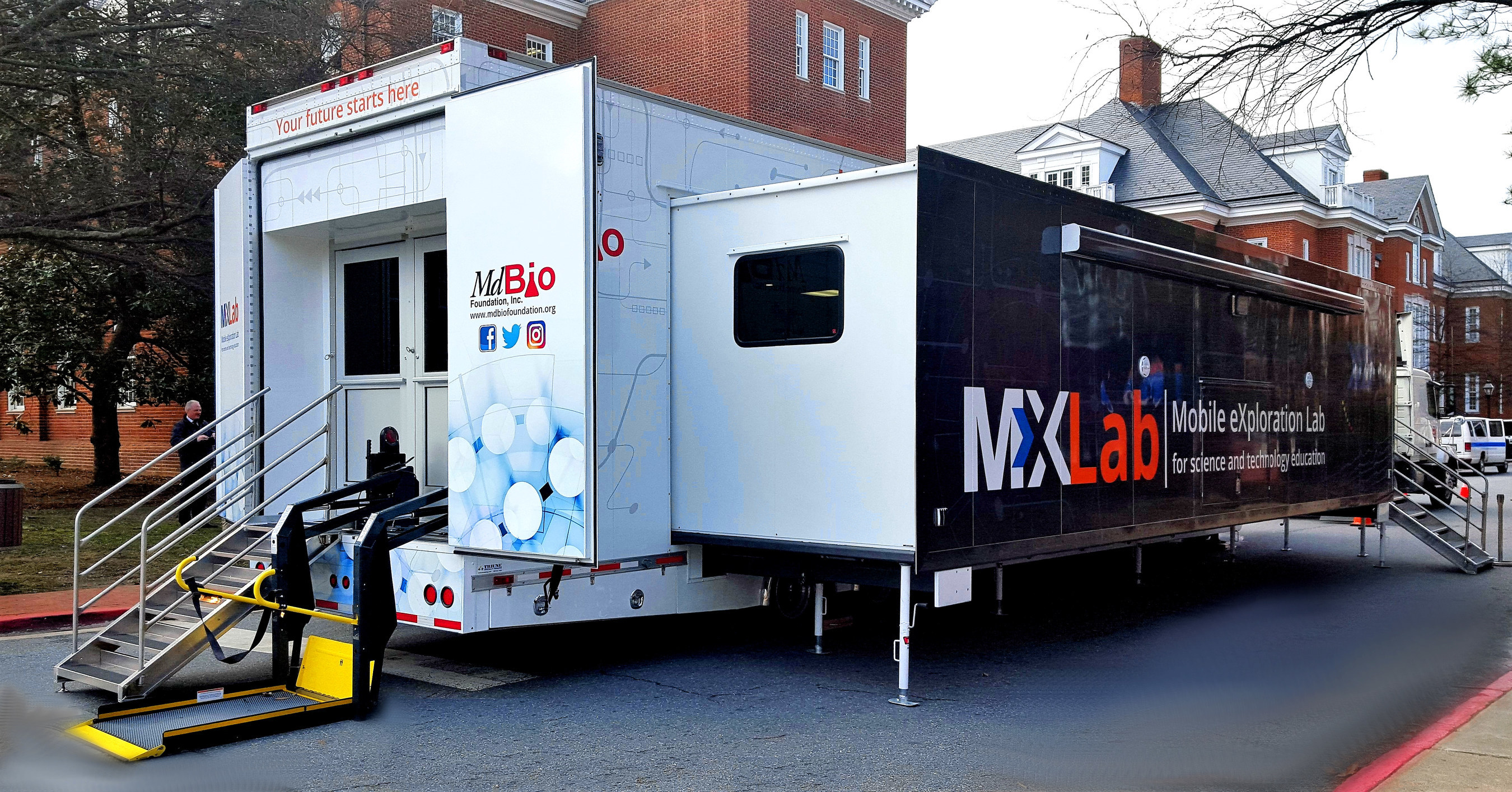 New mobile STEM lab to tour Maryland schools WTOP