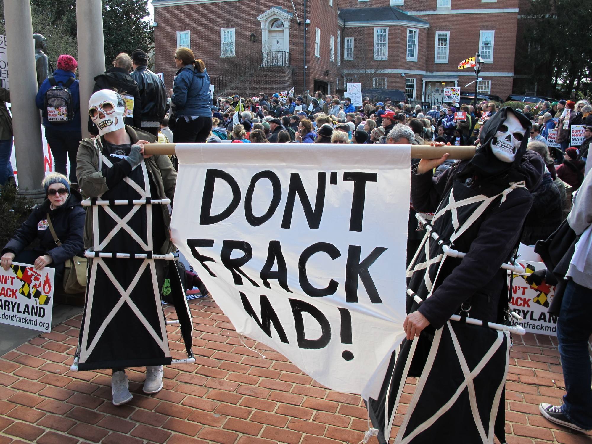 Resultado de imagen para Maryland Larry Hogan, fracking van