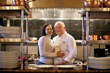 Chefs perform labor of love on Valentine’s