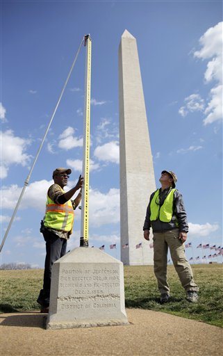 Did Washington Monument sink or tilt from quake?