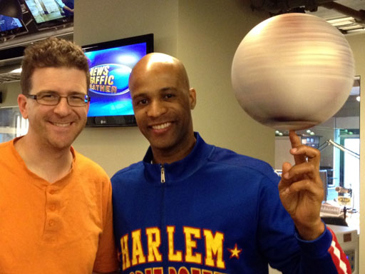 Harlem Globetrotter drops by WTOP’s newsroom