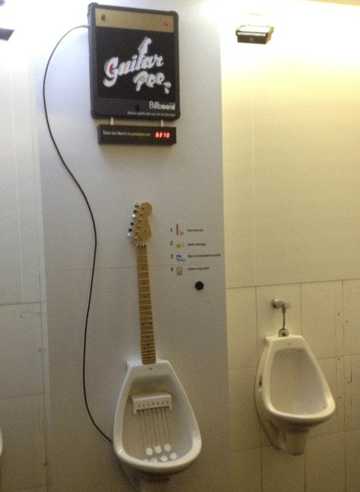 Composing music on the John – a new urinal game
