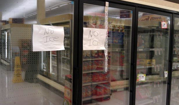 Stores expect ice and water deliveries