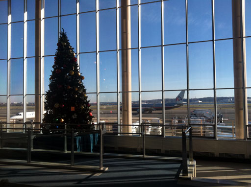 Holiday travelers find Sunday a breeze at Reagan National