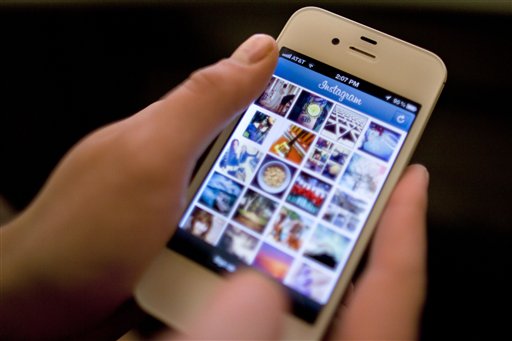 Instagram: No plans to sell user photos as ads