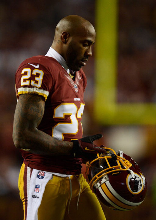 Report: Hall, Redskins rework contract
