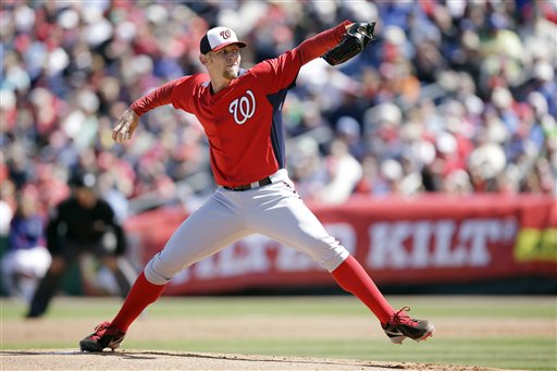 Blog: Halladay gets best of Strasburg as Nats fall to Phils