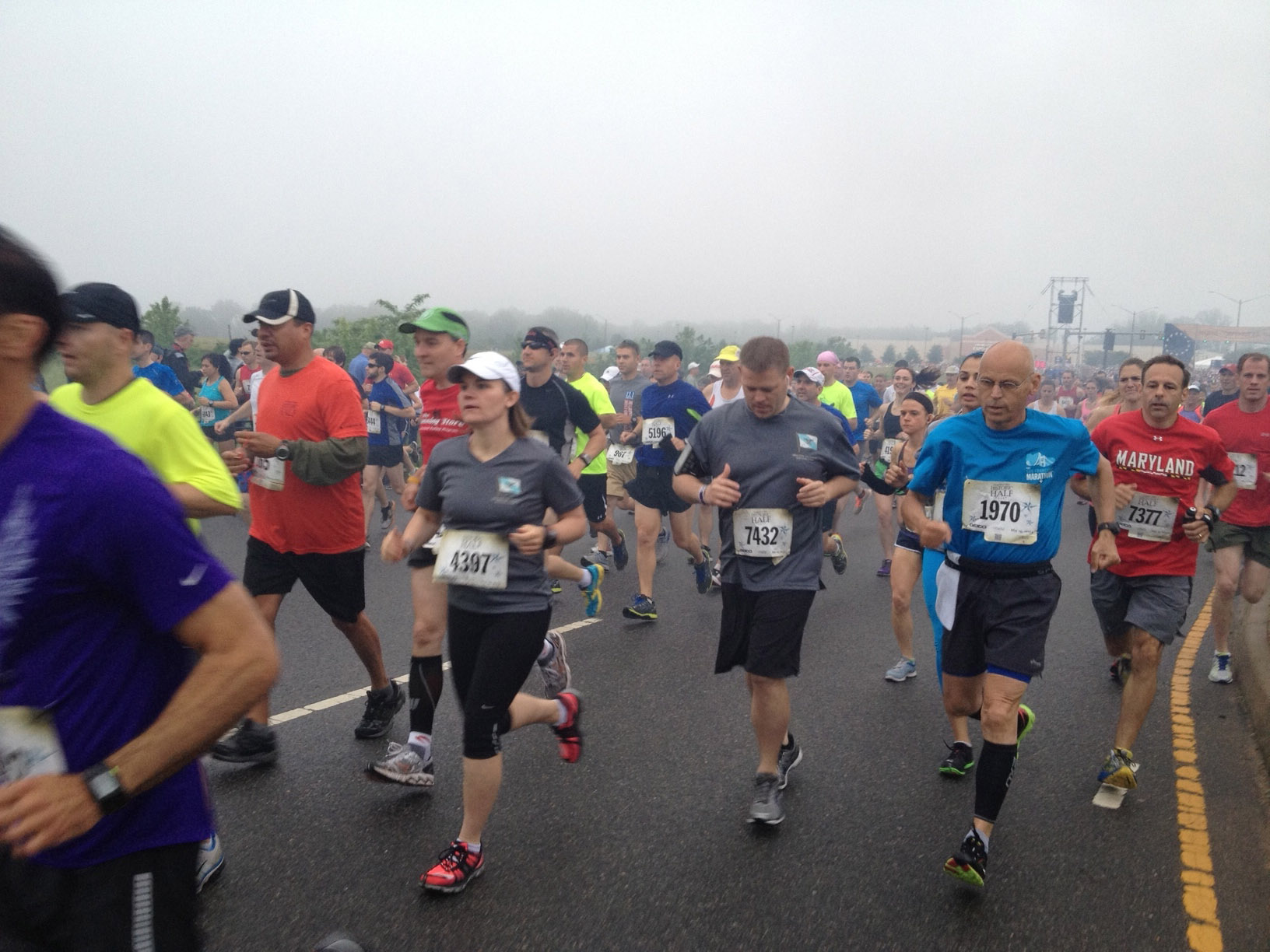 Thousands of runners take on Marine Corps Historic Half