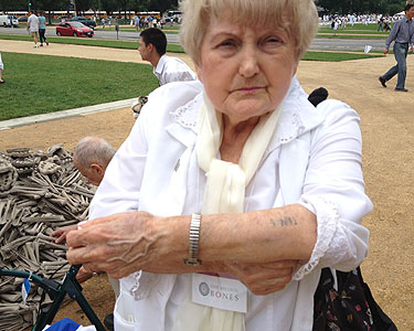 Holocaust survivor addresses genocide, forgiveness on National Mall