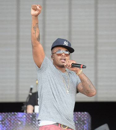 Rapper Nas raises $29K to help D.C. family