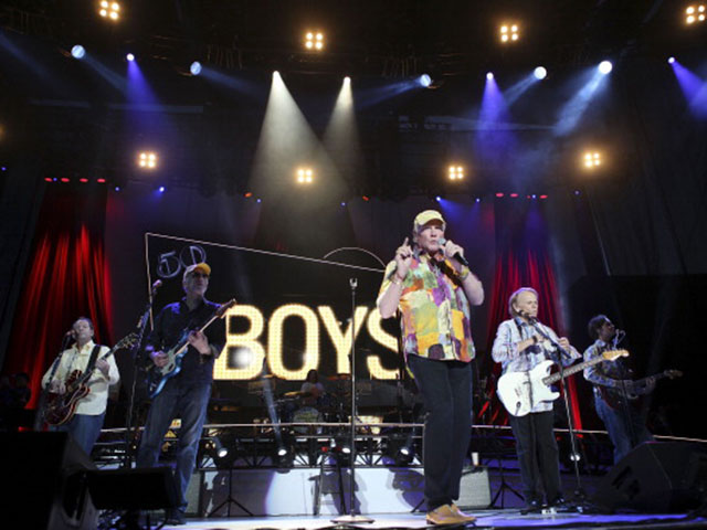 Beach Boys seek crowdsourced guitar solo