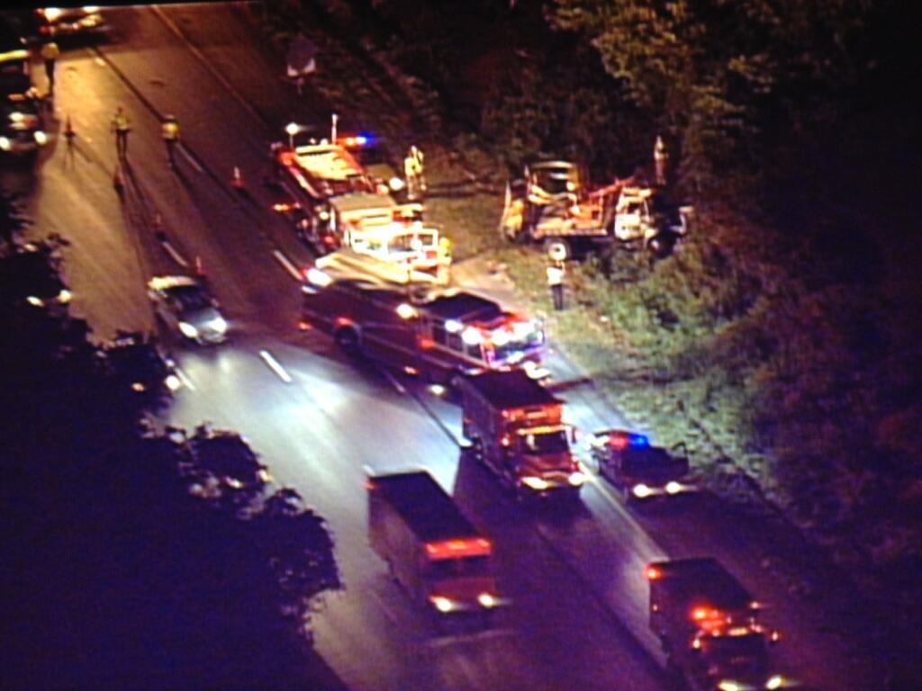 Overturned truck causes delays on SB I-95 in Md.