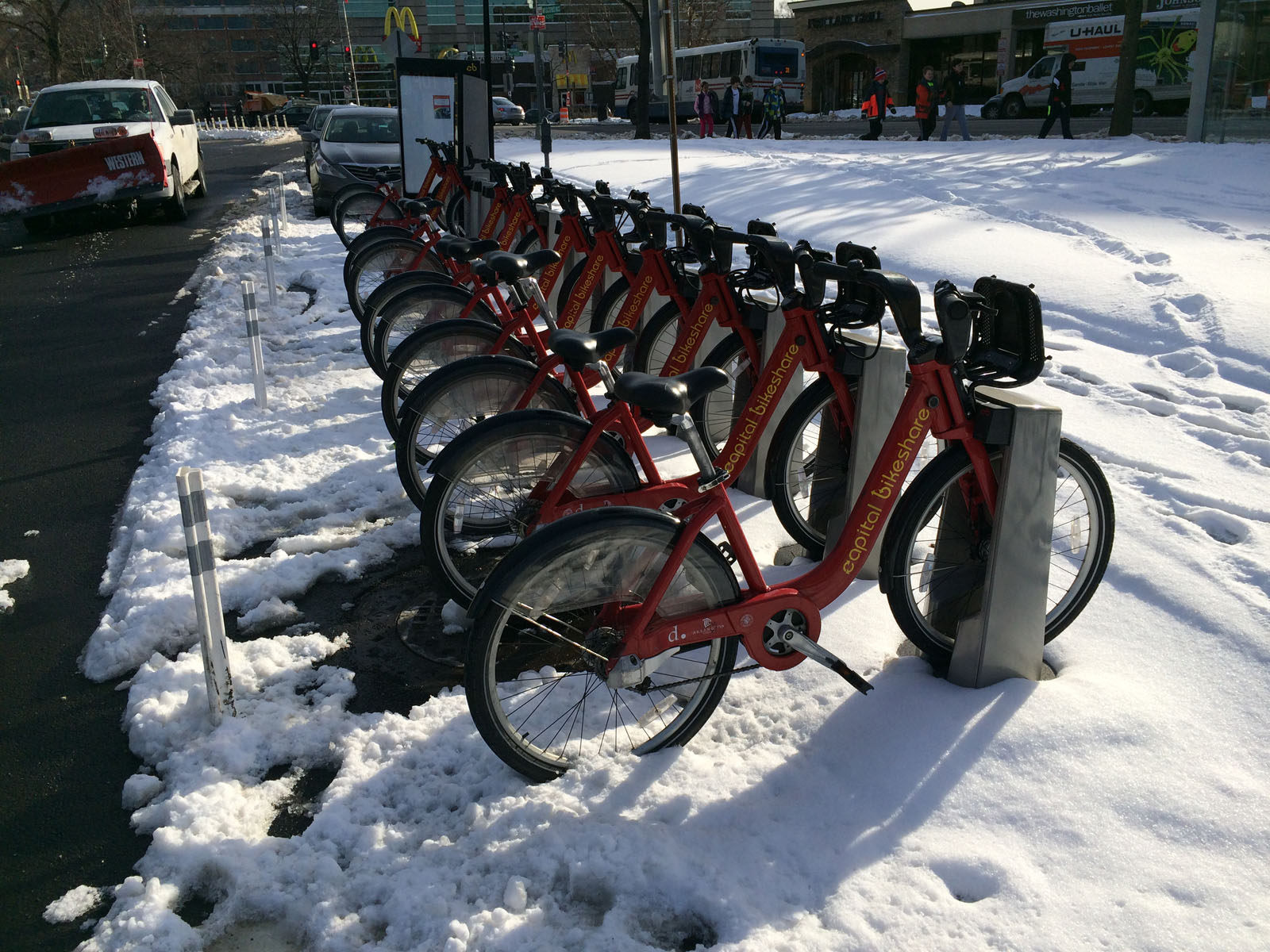 Tips for safe winter bicycling