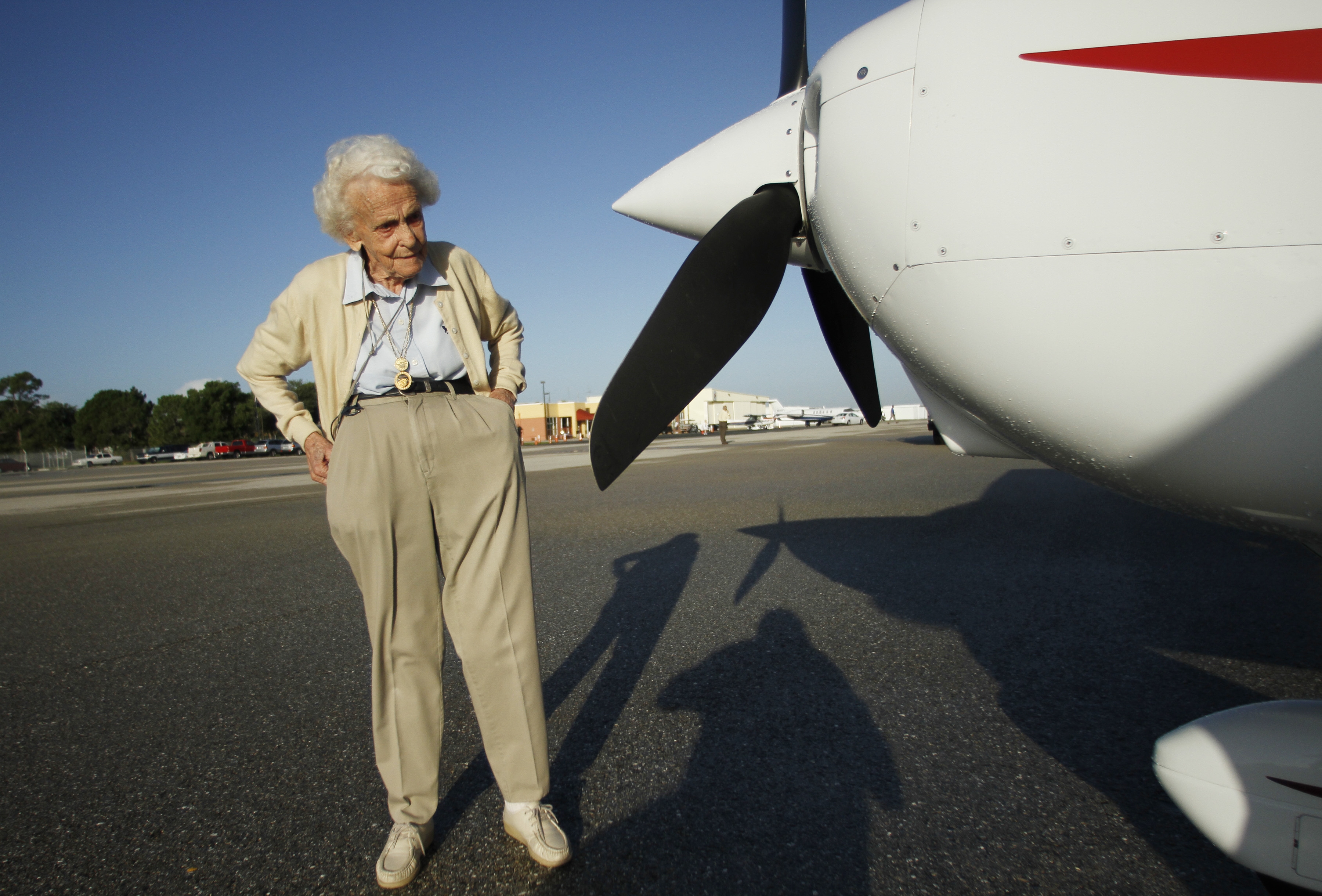 Wanted: A few more women aviators
