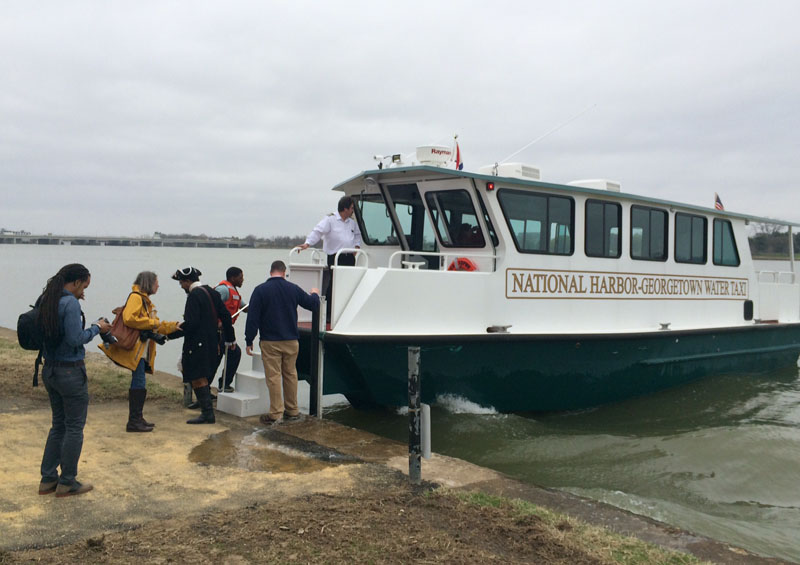 Water taxi debuts on Potomac