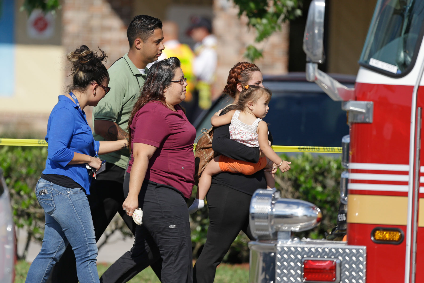 1 child dead, 14 hurt in Florida day care crash