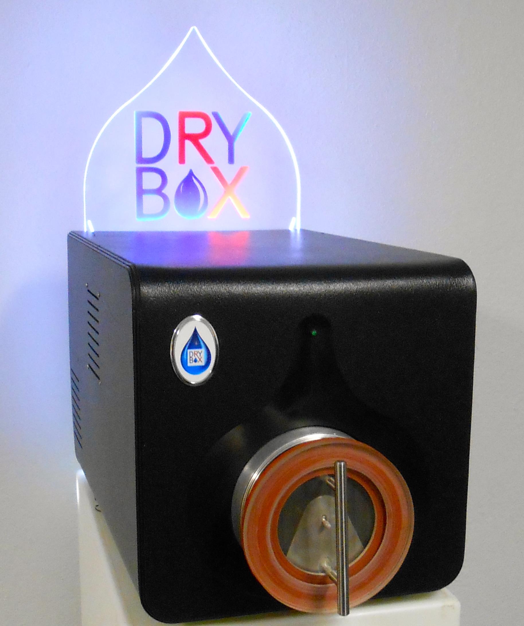 DryBox Rescue aims to absorb frustration from water-damaged phones