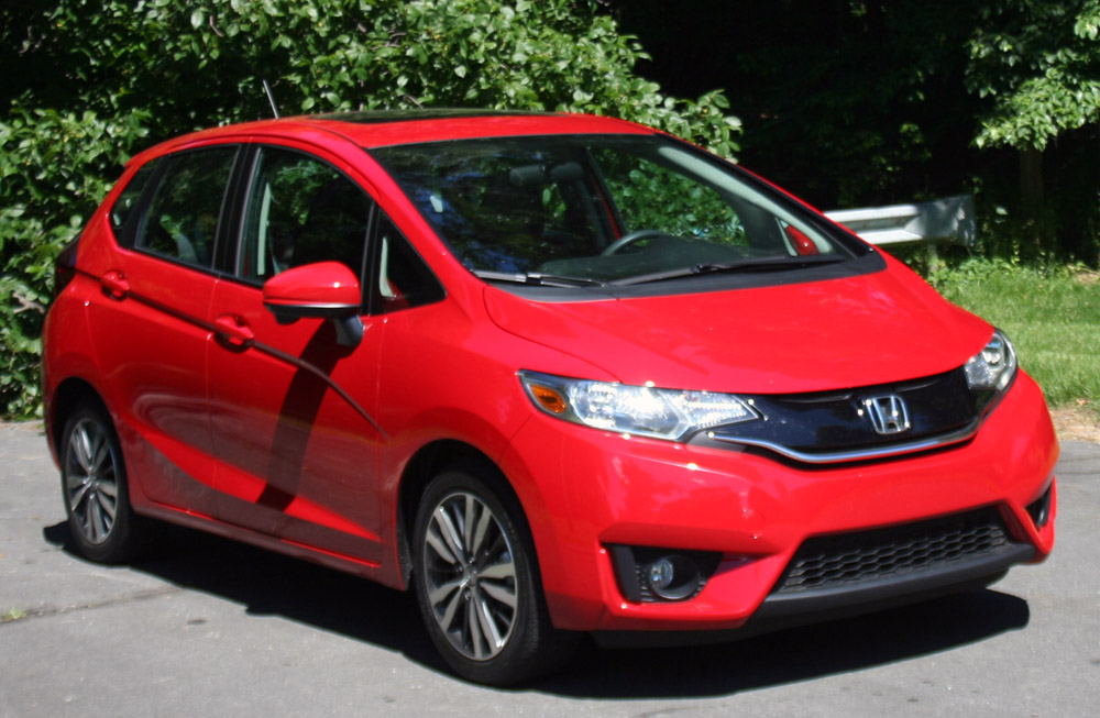 Car Report: The 2015 Honda Fit is redesigned and refined, still low in price