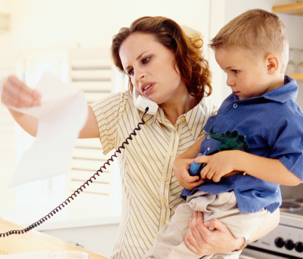 4 in 10 US homes are cellphone only, skip landline