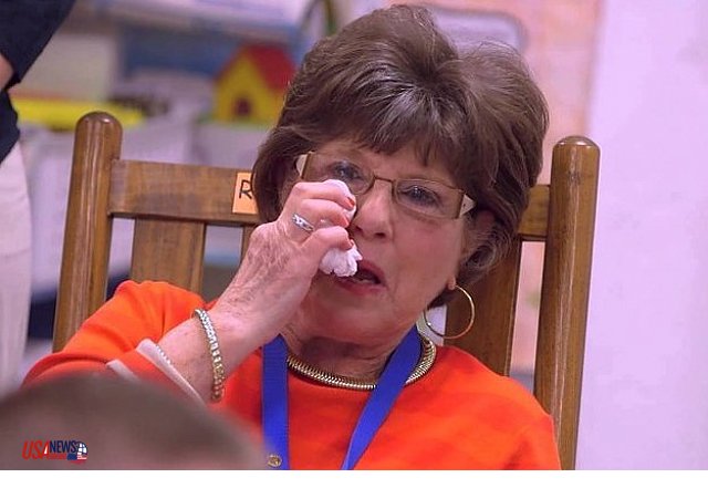 Beloved teacher of 41 years receives ultimate send off