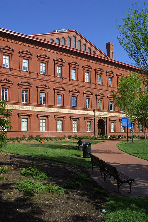 D.C. ghost tours delight and fright this season