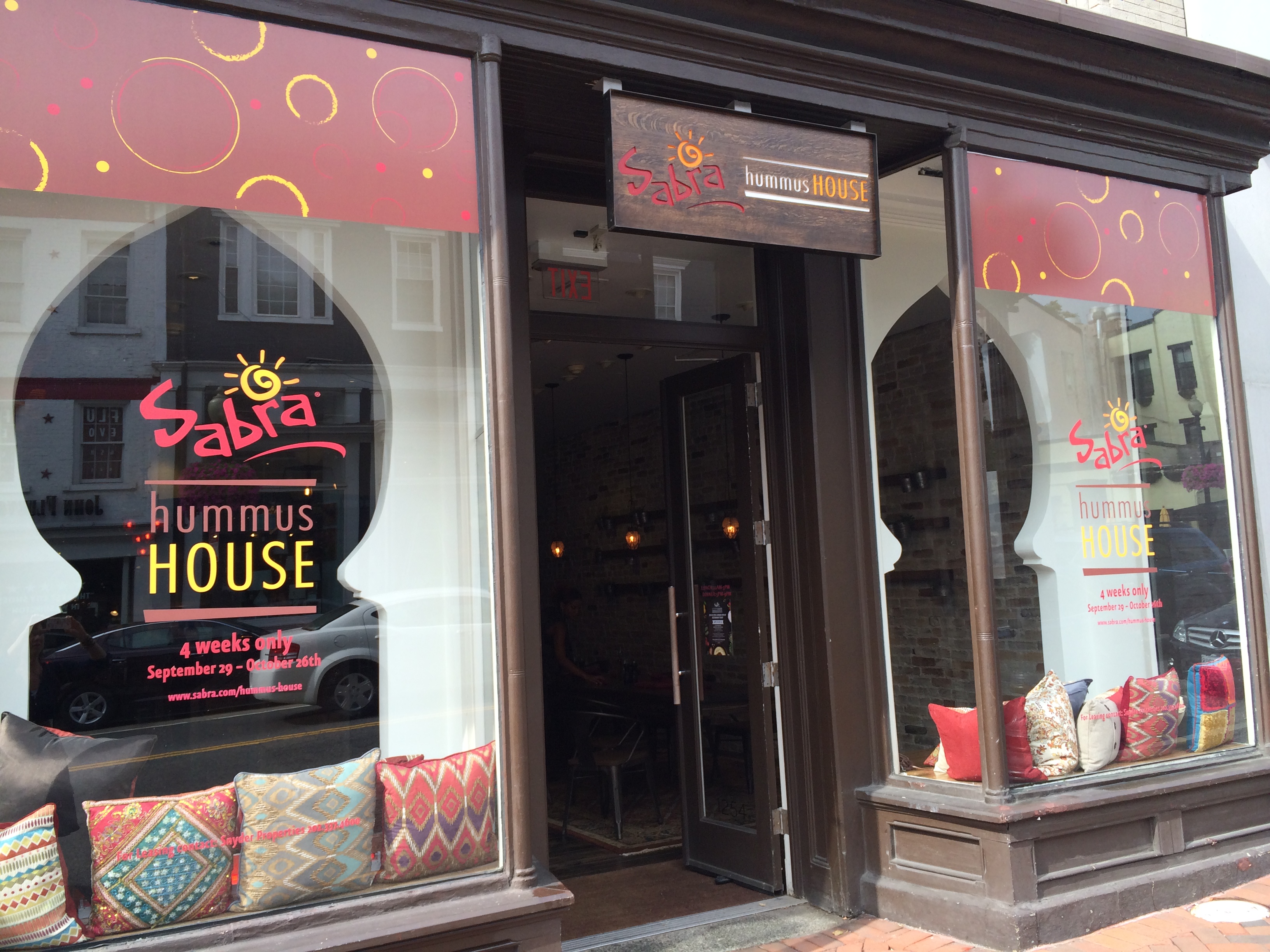More hummus among us: Sabra opens pop-up restaurant
