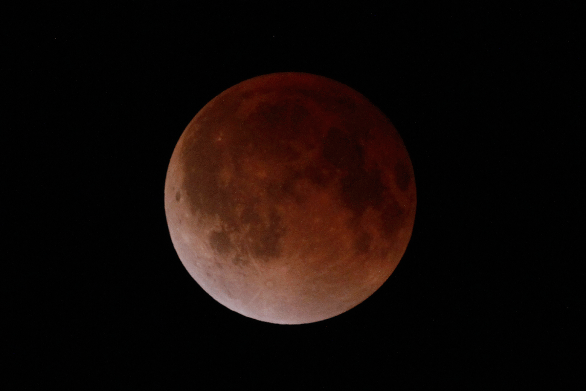 Don’t miss the total lunar eclipse