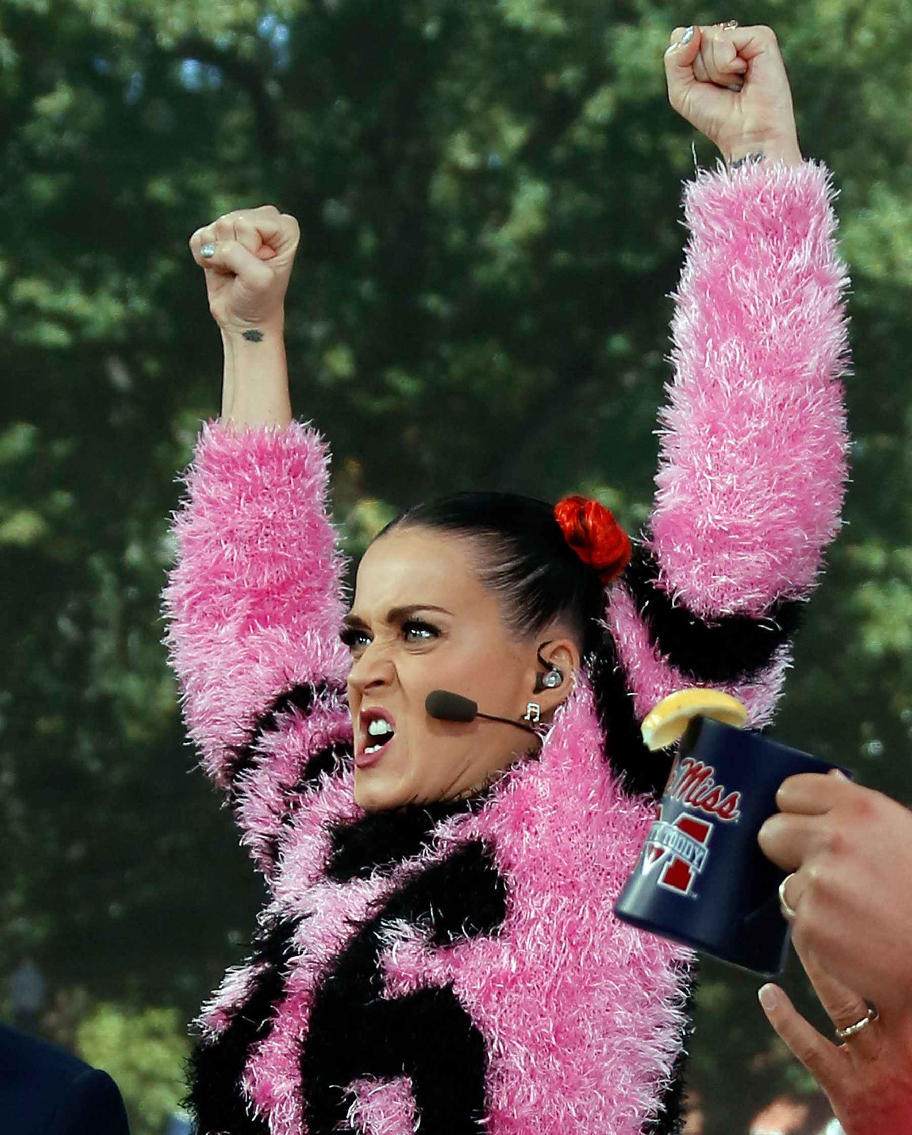 Report: Katy Perry to play Super Bowl halftime