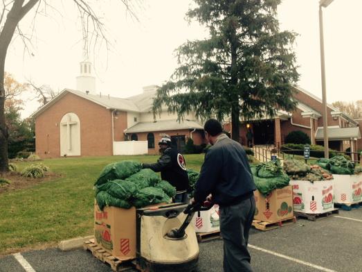 Peterson Family Foundation donating fruits, vegetables to Prince George’s Co. food banks