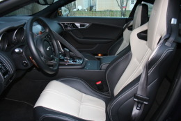 The Jaguar has two-tone sport seats that are heated and cooled, with quality leather. (WTOP/Mike Parris)