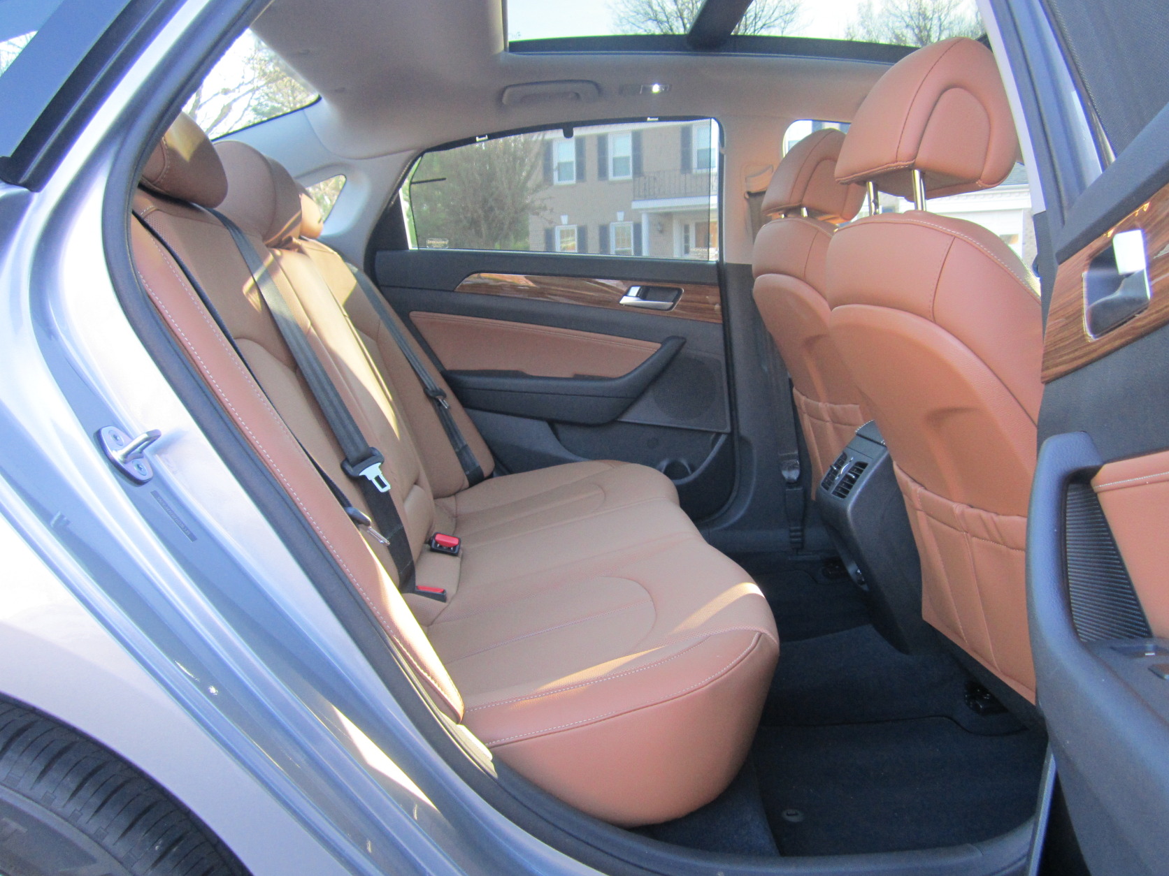 There seems to be more space than in the last Sonata, and plenty of room for the family -- although taller rear-seat passengers will need to watch their heads getting in. (WTOP/Mike Parris)