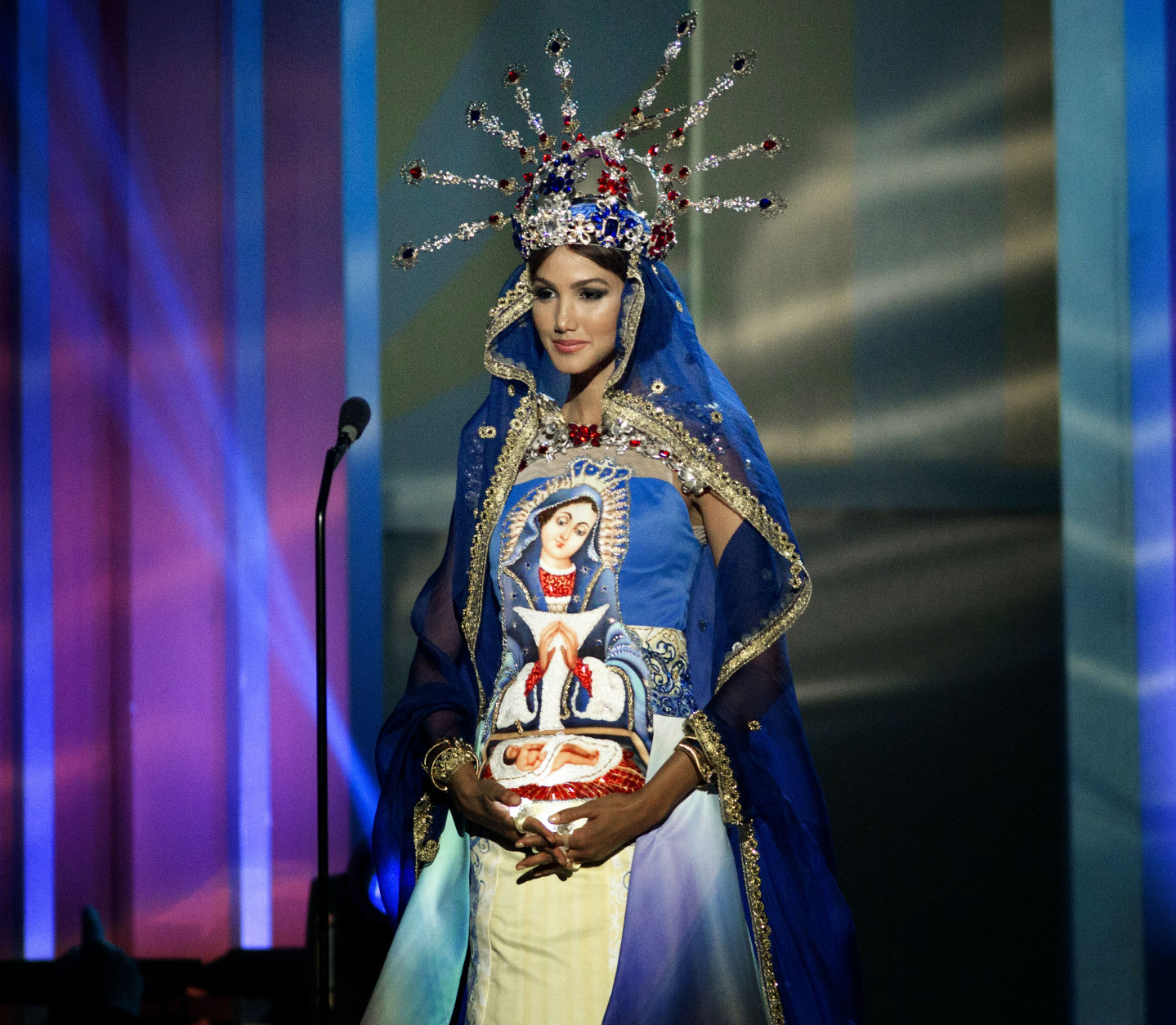 Miss Dominican Republic, Kimberly Castillo, poses for the judges, during the national costume show during the 63rd annual Miss Universe Competition in Miami, Fla., Wednesday, Jan. 21, 2015. (AP Photo/J Pat Carter)