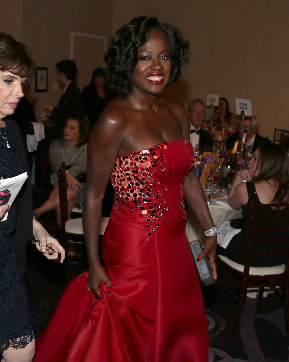 Viola Davis poses in the audience at the 72nd annual Golden Globe Awards at the Beverly Hilton Hotel on Sunday, Jan. 11, 2015, in Beverly Hills, Calif. (Photo by Matt Sayles/Invision/AP)