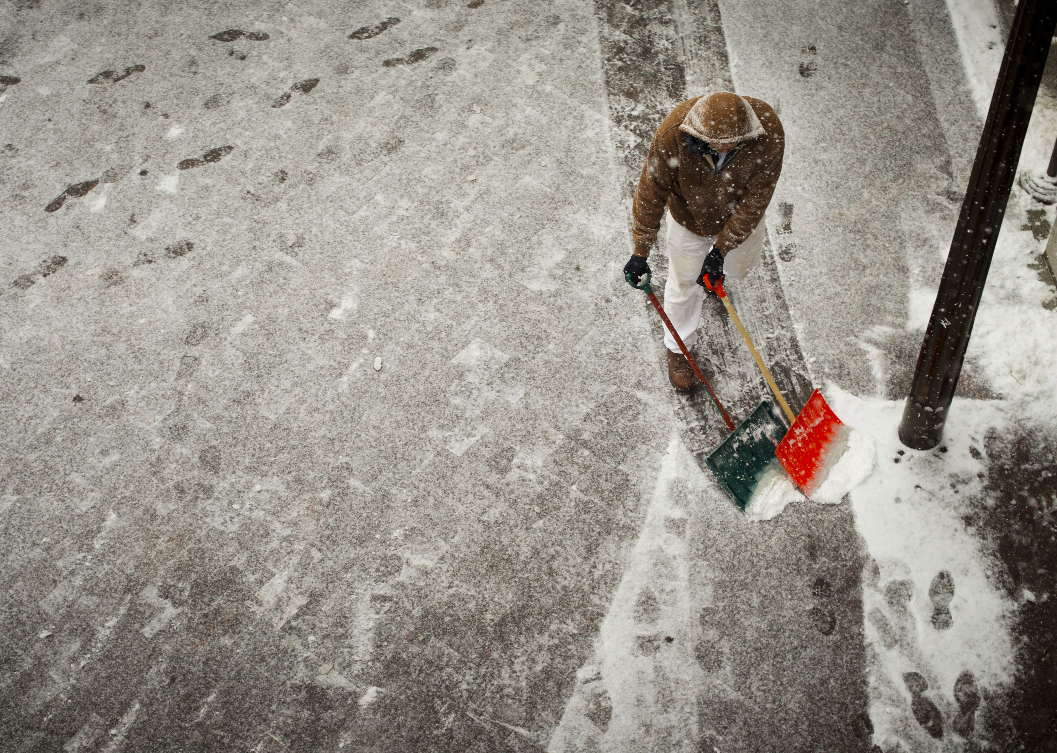 Snow shoveling: How to avoid a heart attack
