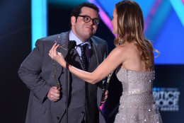 

Josh Gad, left, and Leslie Mann present the best actor in an action movie award at the 20th annual Critics' Choice Movie Awards at the Hollywood Palladium on Thursday, Jan. 15, 2015, in Los Angeles. (Photo by John Shearer/Invision/AP)