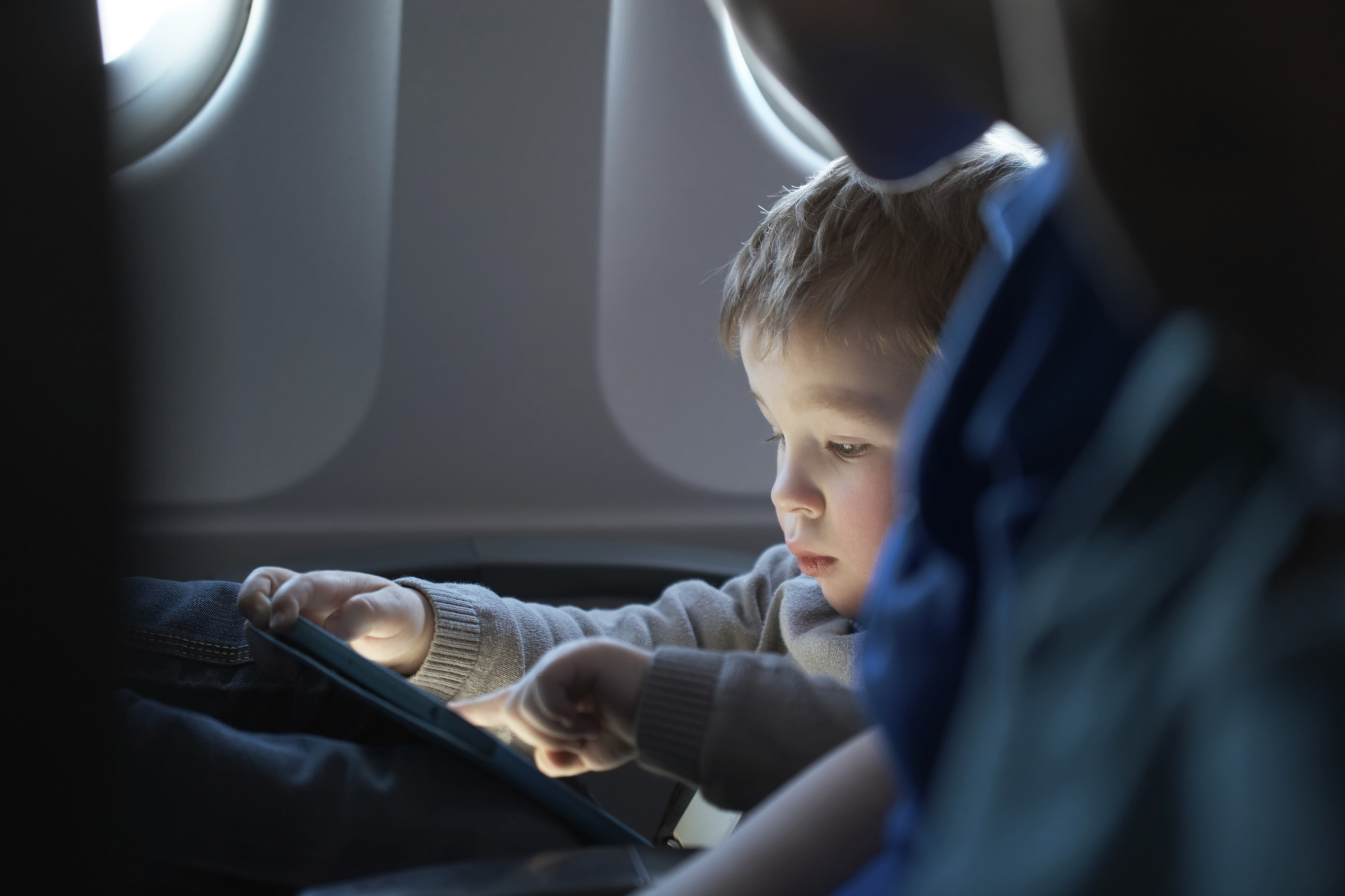 Traveling with kids? Tips to make the trip less difficult