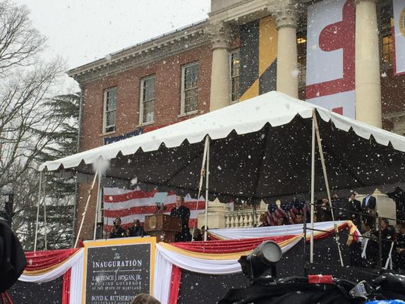 Larry Hogan encounters snow during his inauguration. (WTOP/Kate Ryan)