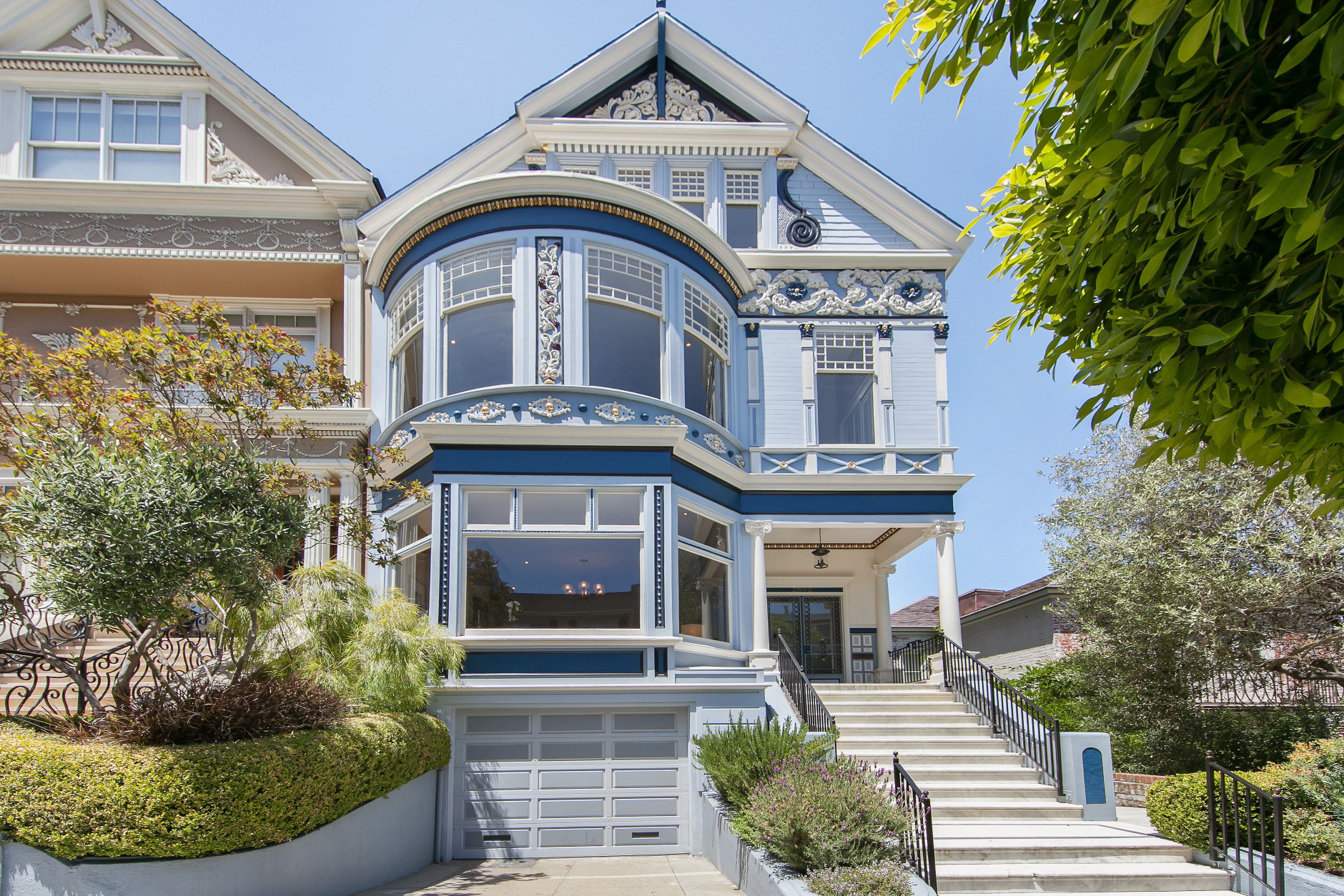 Romantic comedy queen Meg Ryan’s San Francisco six-bedroom home that she shared with actor Dennis Quaid is up for sale and priced at nearly $9 million. (Jason Wakefield/TopTenRealEstate)