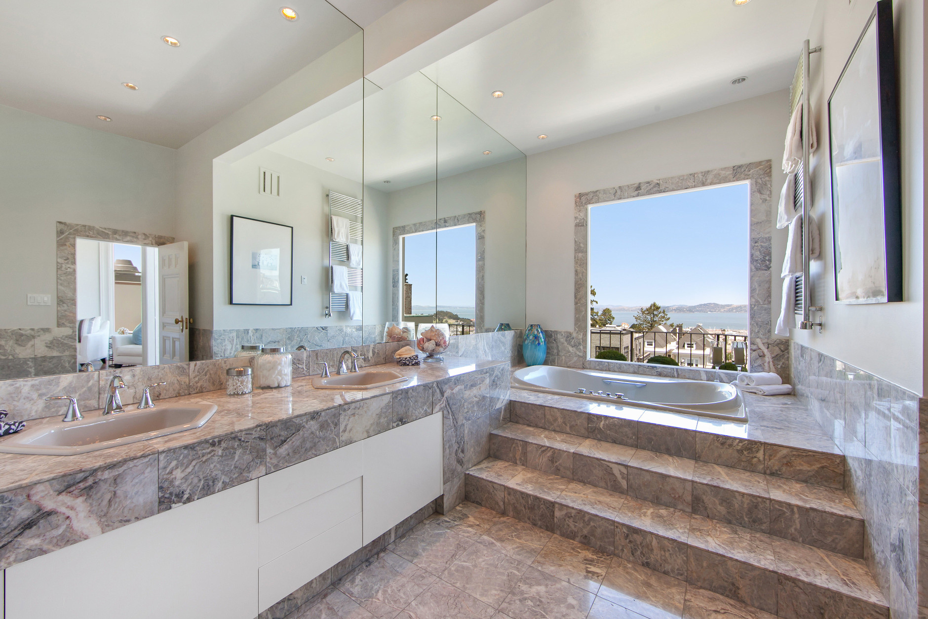 There are seven bathrooms in the house. (Jason Wakefield/TopTenRealEstate)