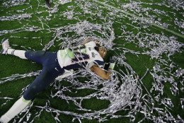 New England Patriots running back Shane Vereen (34) celebrates after an NFL Super Bowl XLIX football game against the Seattle Seahawks Sunday, Feb. 1, 2015, in Glendale, Ariz. The Patriots won the game 28-24. (AP Photo/Ben Margot)