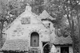 circa 1955:  The Gingerbread House where the old witch lives in the tale of Hansel and Gretel.  (Photo by Evans/Three Lions/Getty Images)