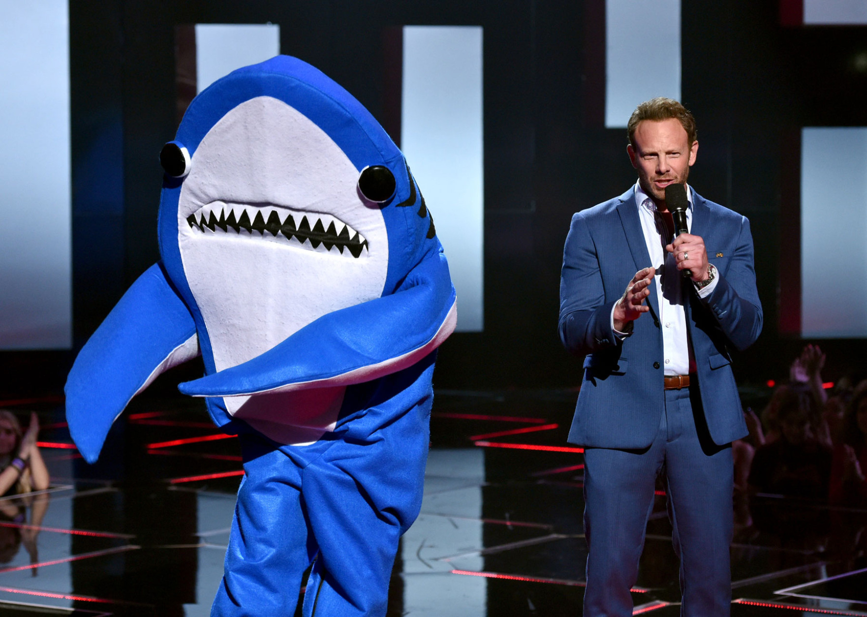 Ian Ziering, right, speaks on stage at the iHeartRadio Music Awards at The Shrine Auditorium on Sunday, March 29, 2015, in Los Angeles. (Photo by John Shearer/Invision for iHeartRadio/AP Images)