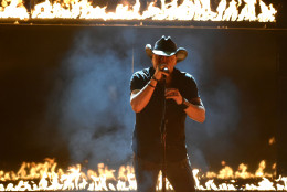 Jason Aldean performs on stage at the iHeartRadio Music Awards at The Shrine Auditorium on Sunday, March 29, 2015, in Los Angeles. (Photo by John Shearer/Invision for iHeartRadio/AP Images)