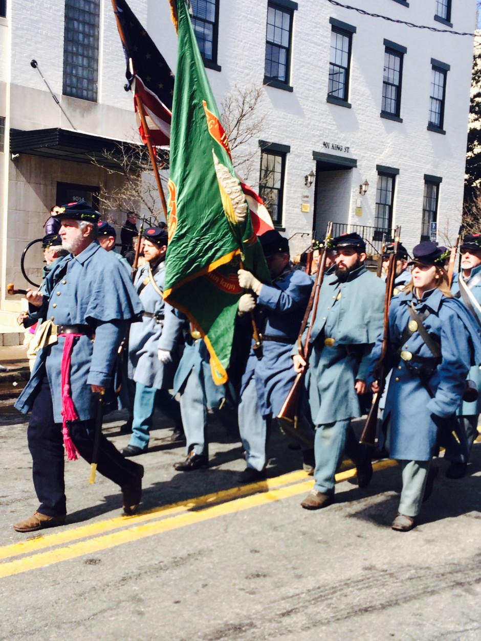 Here, a group of marchers dressed up as a Civil War troop.