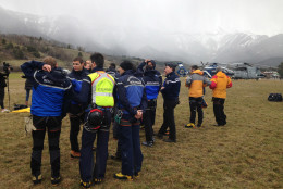 LA SEYGNE LES ALPES, FRANCE- MARCH 24:  French mountain rescue teams and gendarmerie arrive near the site of the Germanwings plane crash near the French Alps on March 24, 2015 in La Seygne les Alpes, France.  A Germanwings Airbus A320 airliner with 148 people on board has crashed in the French Alps. (Photo by Patrick Aventurier/Getty Images)