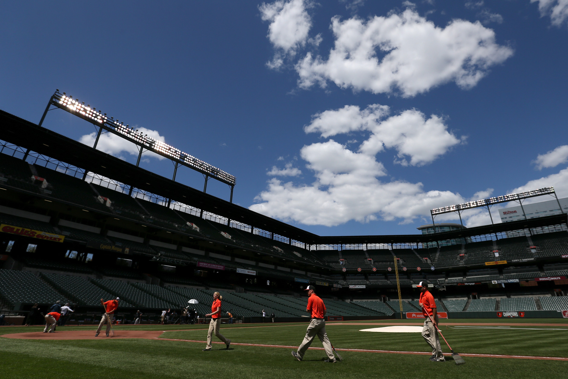 Baltimore Orioles put on offensive show - in stadium with no fans