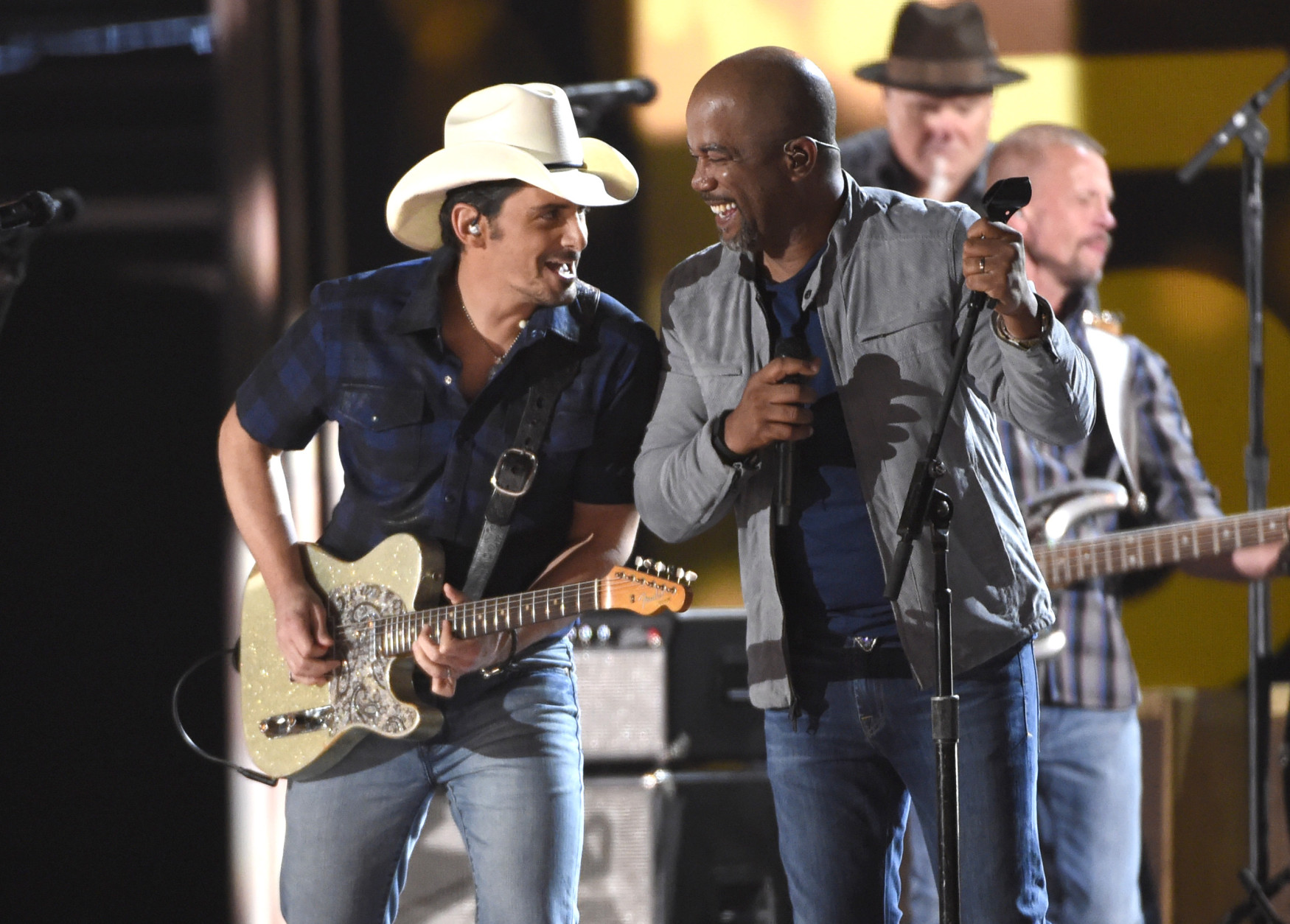 Brad Paisley, left, and Darius Rucker perform at the 50th annual Academy of Country Music Awards at AT&amp;T Stadium on Sunday, April 19, 2015, in Arlington, Texas. (Photo by Chris Pizzello/Invision/AP)