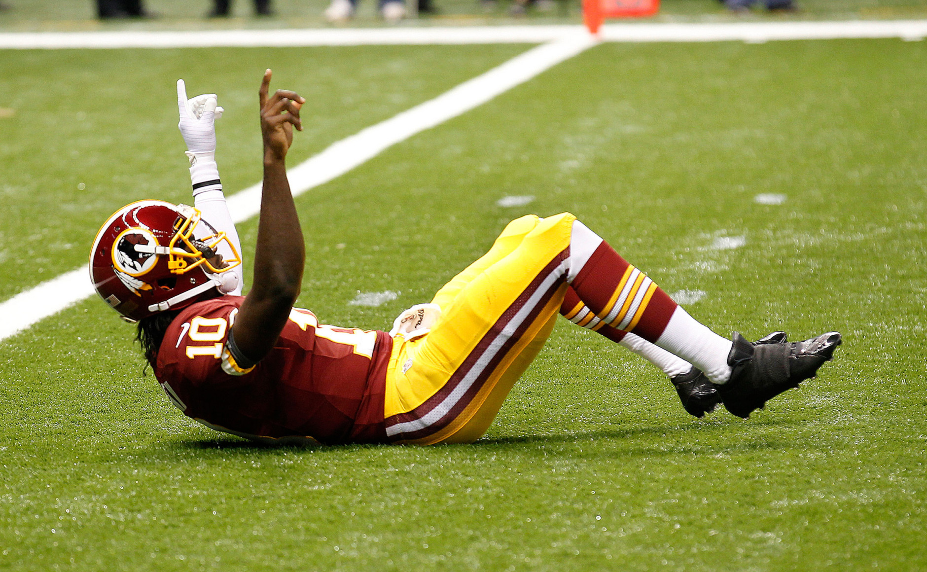 This season's Redskins schedule will bring back plenty of memories, good and bad. (AP Photo/Bill Haber)