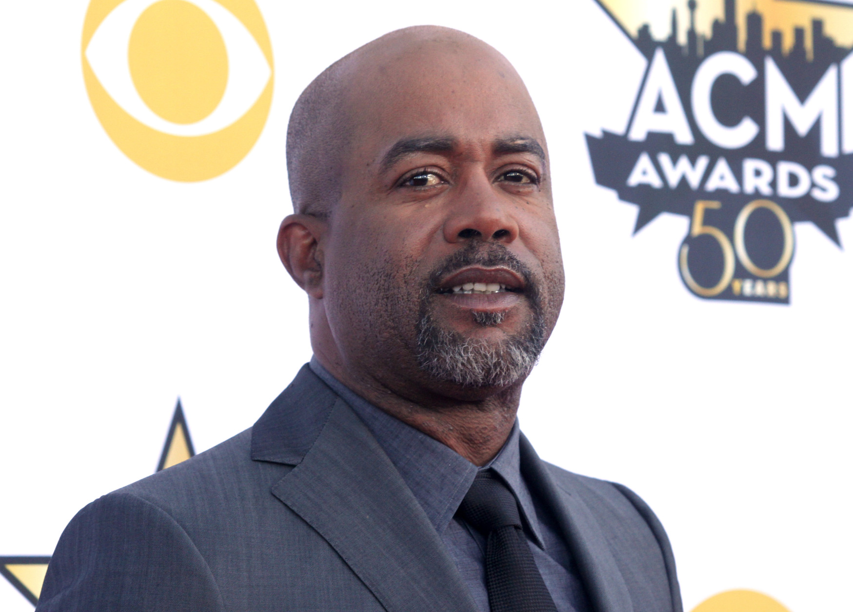 Darius Rucker arrives at the 50th annual Academy of Country Music Awards at AT&amp;T Stadium on Sunday, April 19, 2015, in Arlington, Texas. (Photo by Jack Plunkett/Invision/AP)
